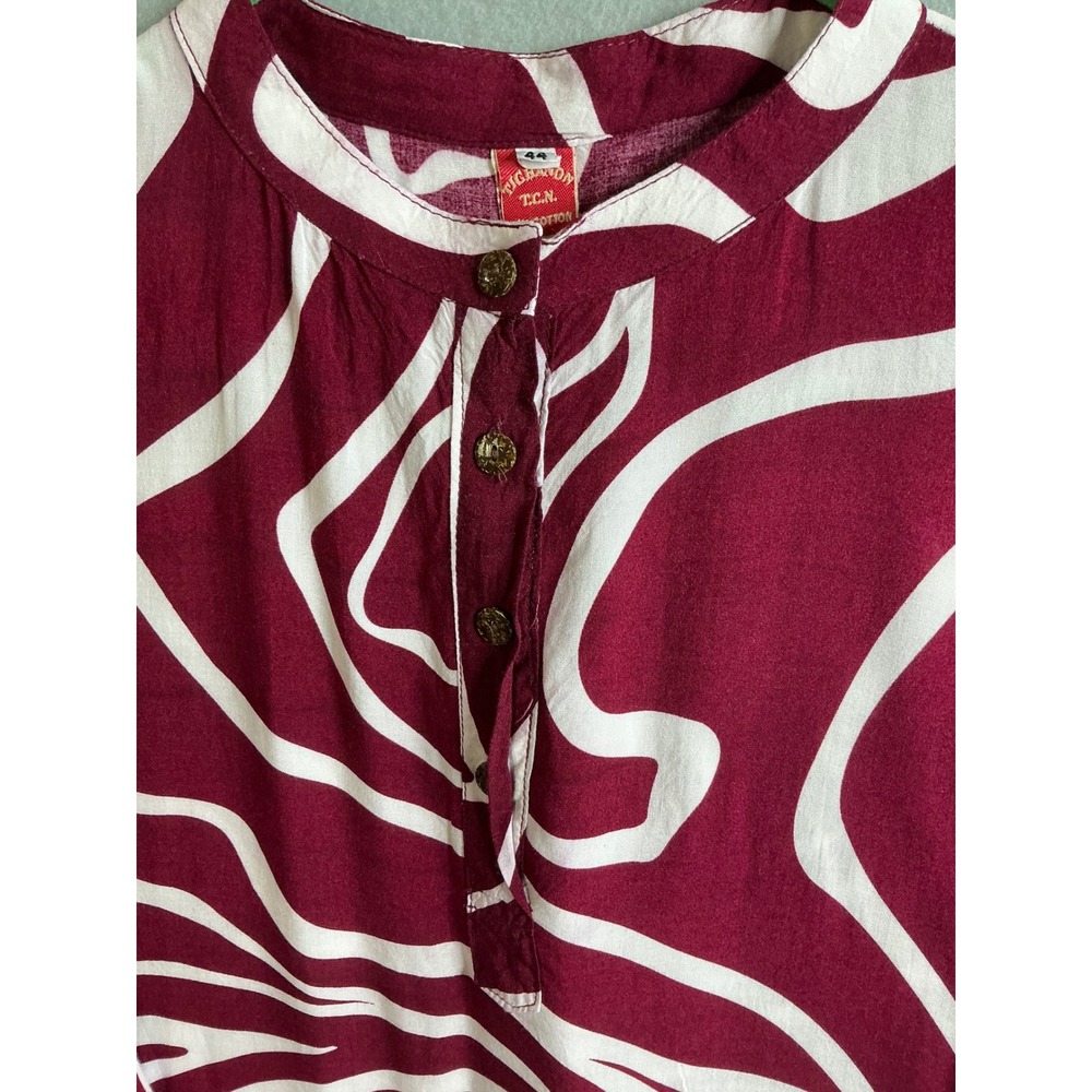 Tichanon Top Women's 12 Abstract Print Blouse 3/4 Sleeve Button Up Top - Picture 2 of 8